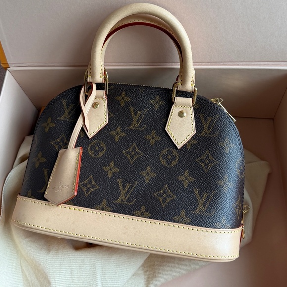 Louis Vuitton Handbags - Alma Louis Vuitton
